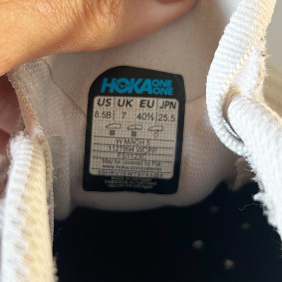 HOKA Mach 3 cream / gold 8.5 - Picture 7 of 10